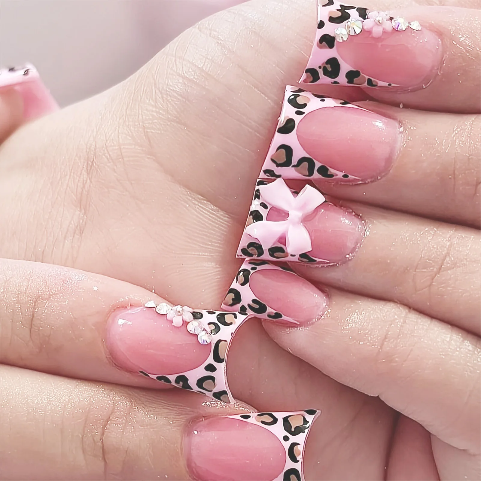 Nail Art Leopard - 24 szt. Krótkie sztuczne paznokcie typu