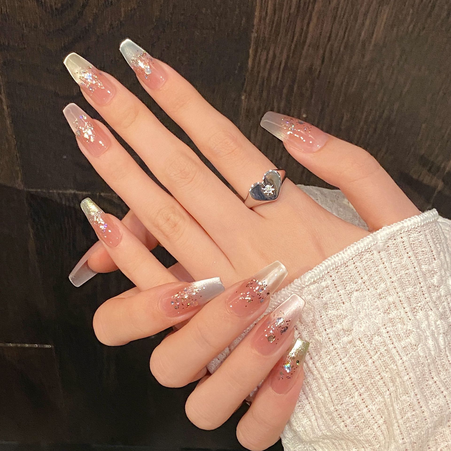Ręcznie robione prasy na pazno – Nail Art Fake recenzja i cena