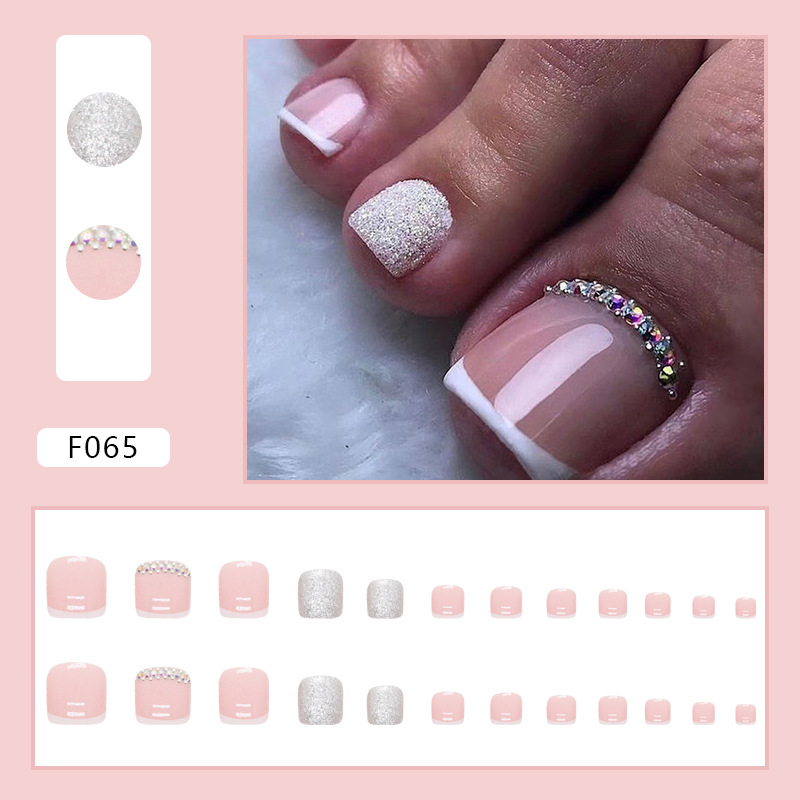 24 szt. Sztuczne paznokcie na  – Nail Art Glitter recenzja i cena
