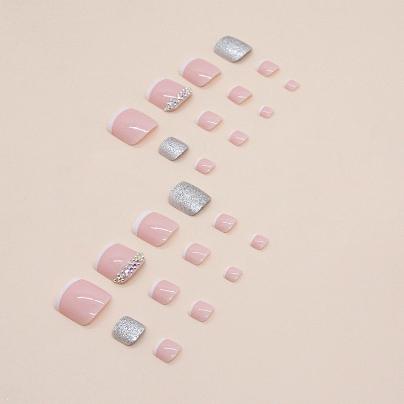 24 szt. Sztuczne paznokcie na  – Nail Art Glitter recenzja i cena