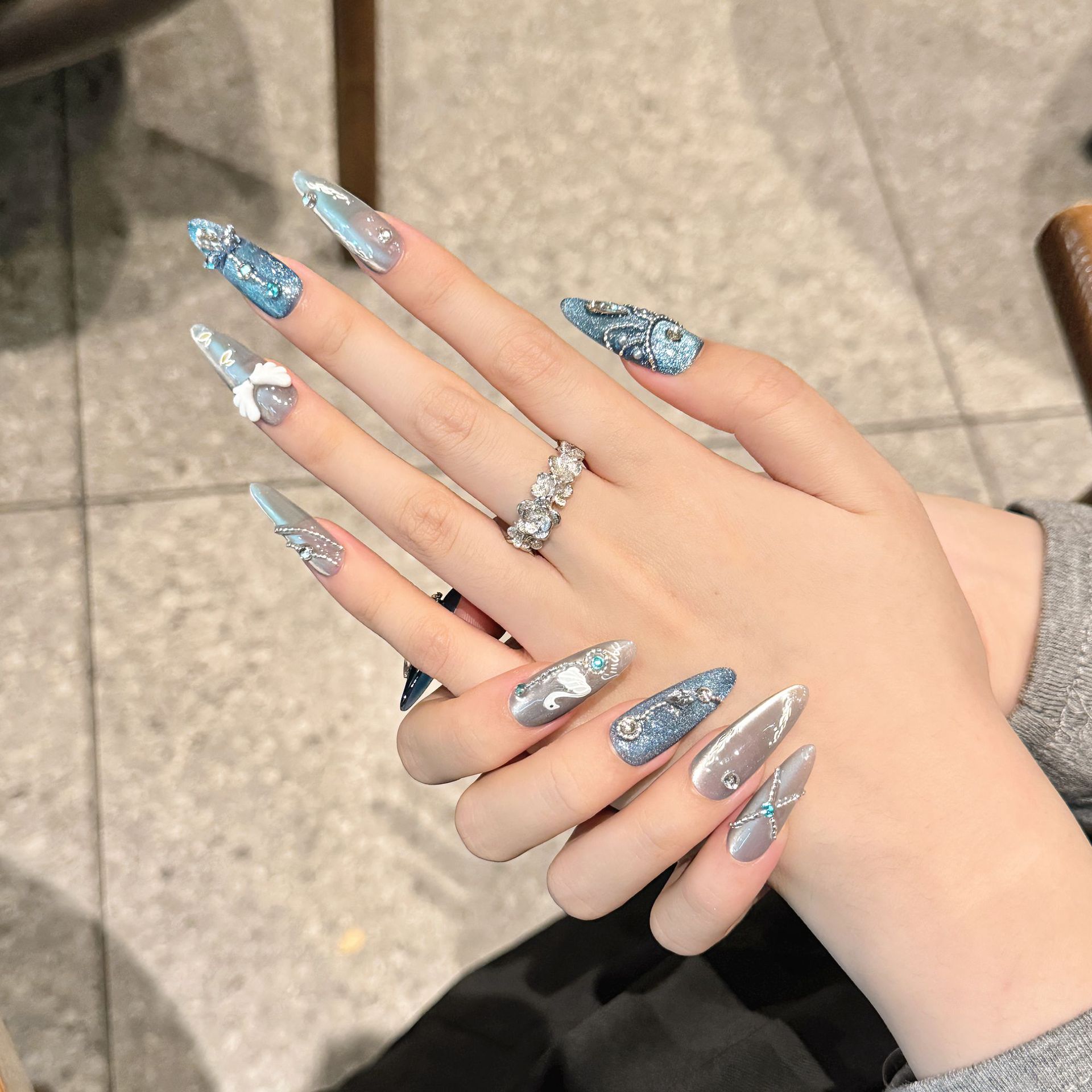 10Pcs White Swan Handmade Fals – Nail Art Glitter recenzja i cena