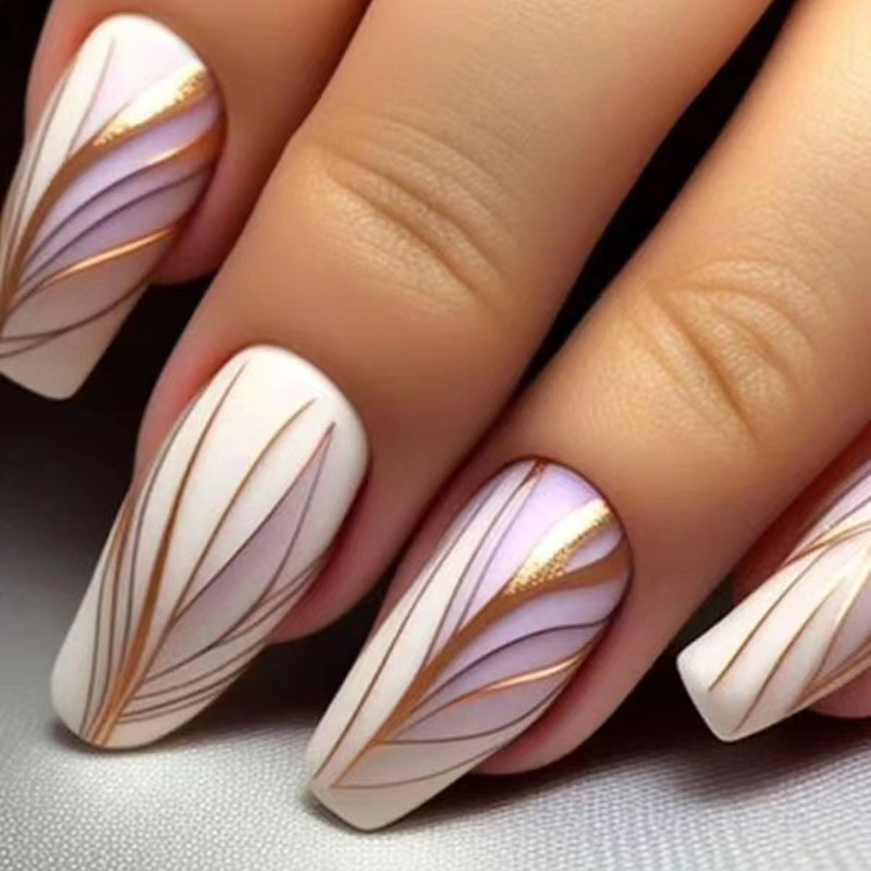 24 szt. Krótkie sztuczne pazno – Nail Art Glitter recenzja i cena