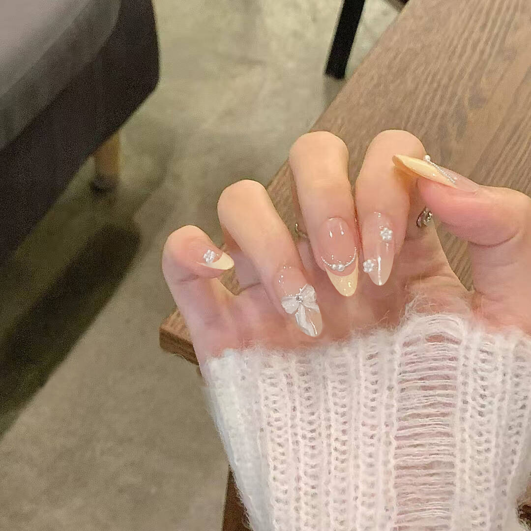 10 sztuk/worek Kocie Magnetycz – Nail Art Fake recenzja i cena
