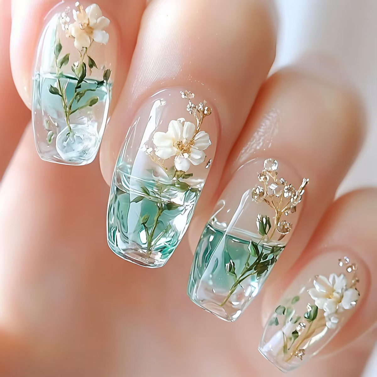 Średnie sztuczne paznokcie dla – Nail Art Fake recenzja i cena