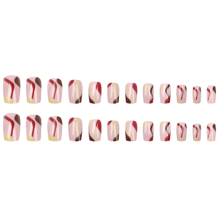 Krótkie, średnie sztuczne pazn – Nail Art Fake recenzja i cena