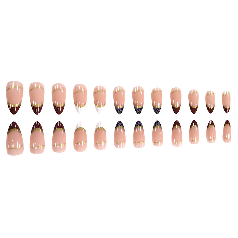 Średnie sztuczne paznokcie dla – Nail Art Leopard recenzja i cena